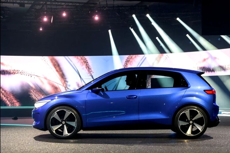 Volkswagen ungkap pengembangan mobil listrik dengan harga terjangkau