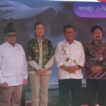 Menpar & Kepala BPJPH serahkan sertifikat halal produk UMKM Penyengat