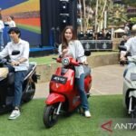Apakah motor listrik boleh dicas semalaman? Ini penjelasan dan tips agar baterai awet