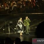 Afgan berduet dengan Mahalini nyanyikan lagu "Sadis"