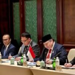 Airlangga ajak perusahaan China investasi ke proyek PLTS 100 GW