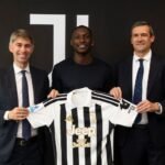 Juventus permanenkan Randal Kolo Muani dari PSG