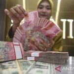 Rupiah melemah seiring obligasi AS jangka pendek meningkat