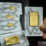 Harga emas Antam Selasa ini naik Rp20.000 jadi Rp2,710 juta per gram