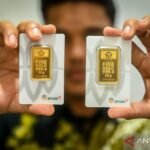 Harga emas Antam pada Rabu anjlok Rp50.000 jadi Rp2,645 juta/gr