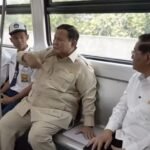 Presiden tiba di Stasiun Kelapa Gading untuk resmikan rute LRT baru