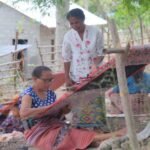 Menghela tradisi ke arus ekonomi kreatif