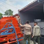 BPBD Jaksel kerahkan mobil tangki bantu warga terdampak kekeringan