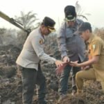Bupati kerahkan dua ekskavator amankan KKOP Bandara Sampit