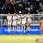 Persija lewat Yogyakarta karena terdampak abu vulkanik