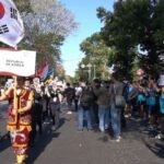 Polwan Internasional sapa masyarakat saat parade IAWP di Bali