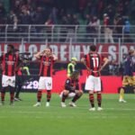 Tiga gol di babak kedua buat AC Milan kalah 2-4 dari Bologna
