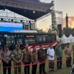 Pemerintah Korea serahkan 11 bus listrik bantu tekan emisi Bali
