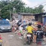 Jaktim siagakan tiga posko 24 jam awasi buang sampah sembarangan