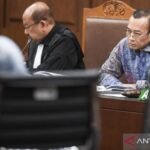 Tiga eks pejabat Bea Cukai hadapi sidang tuntutan kasus suap hari ini