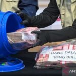 Hukum sepekan, OTT KPK hingga gangguan layanan BBM