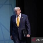 Trump akan hapus tarif 50 persen barang Kanada jelang pemilu sela
